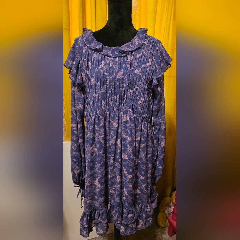 Ruffled Long Sleeve Floral Dress in Dusty Purlple.